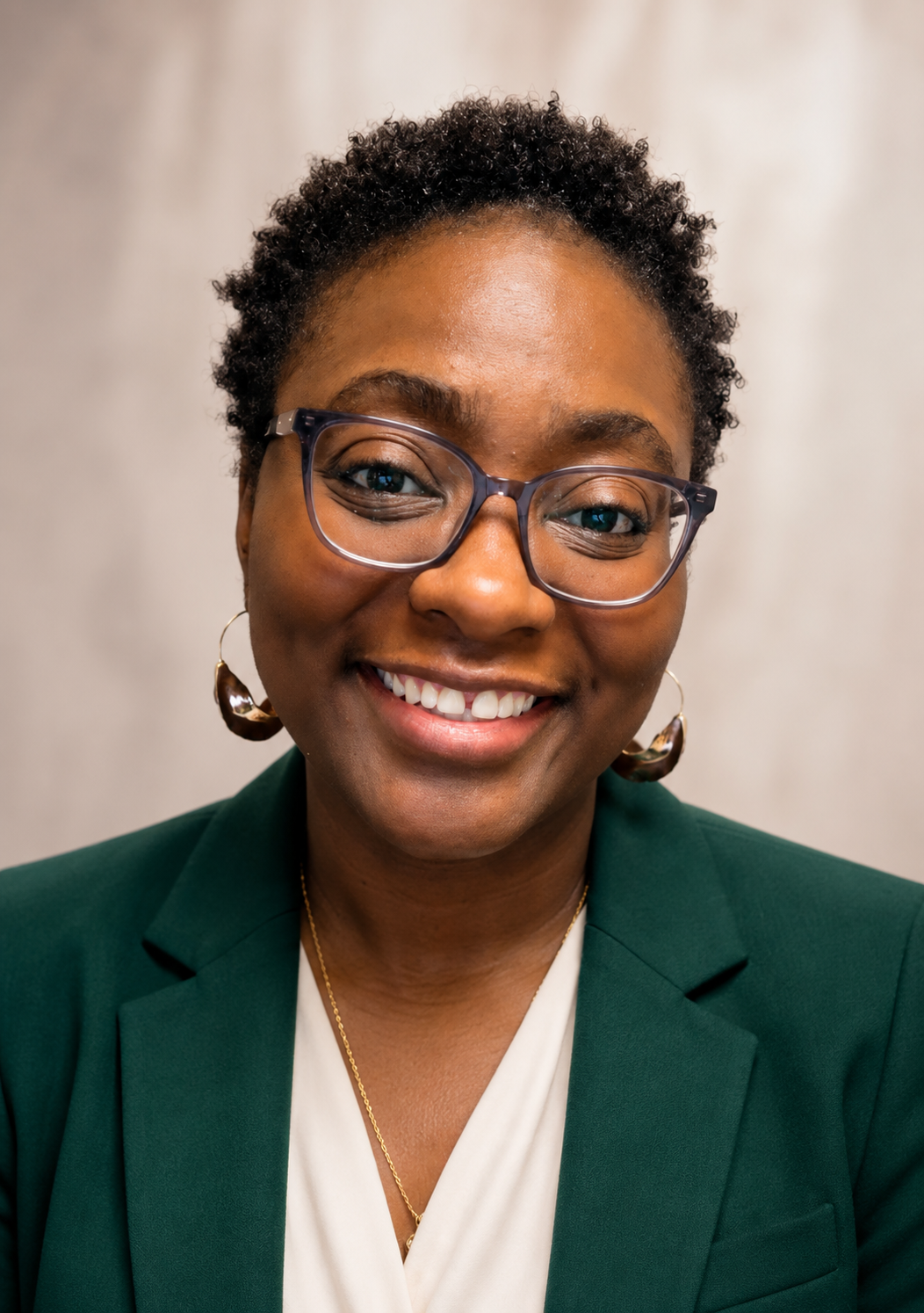 Professional portrait of Brianna Cleveland, Supervised Therapist